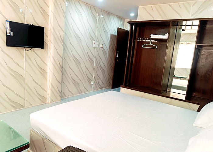 Room3